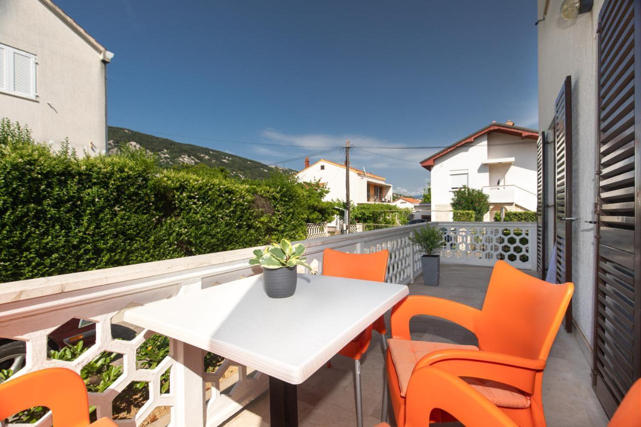 Villa Luka Baska Exteriör bild