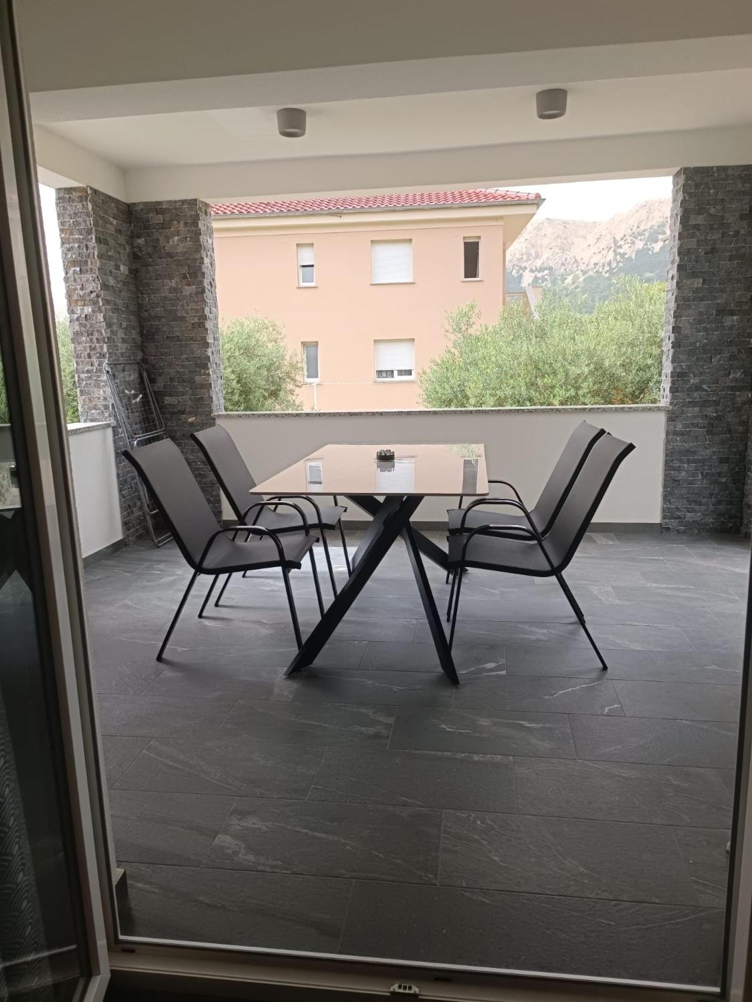Villa Luka Baska Exteriör bild
